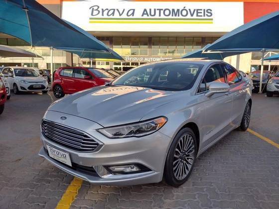 FORD FUSION 2.0 TITANIUM 16V HÍBRIDO 4P AUTOMÁTICO FORD FUSION 2.0 TITANIUM 16V HÍBRIDO 4P AUTOMÁTICO